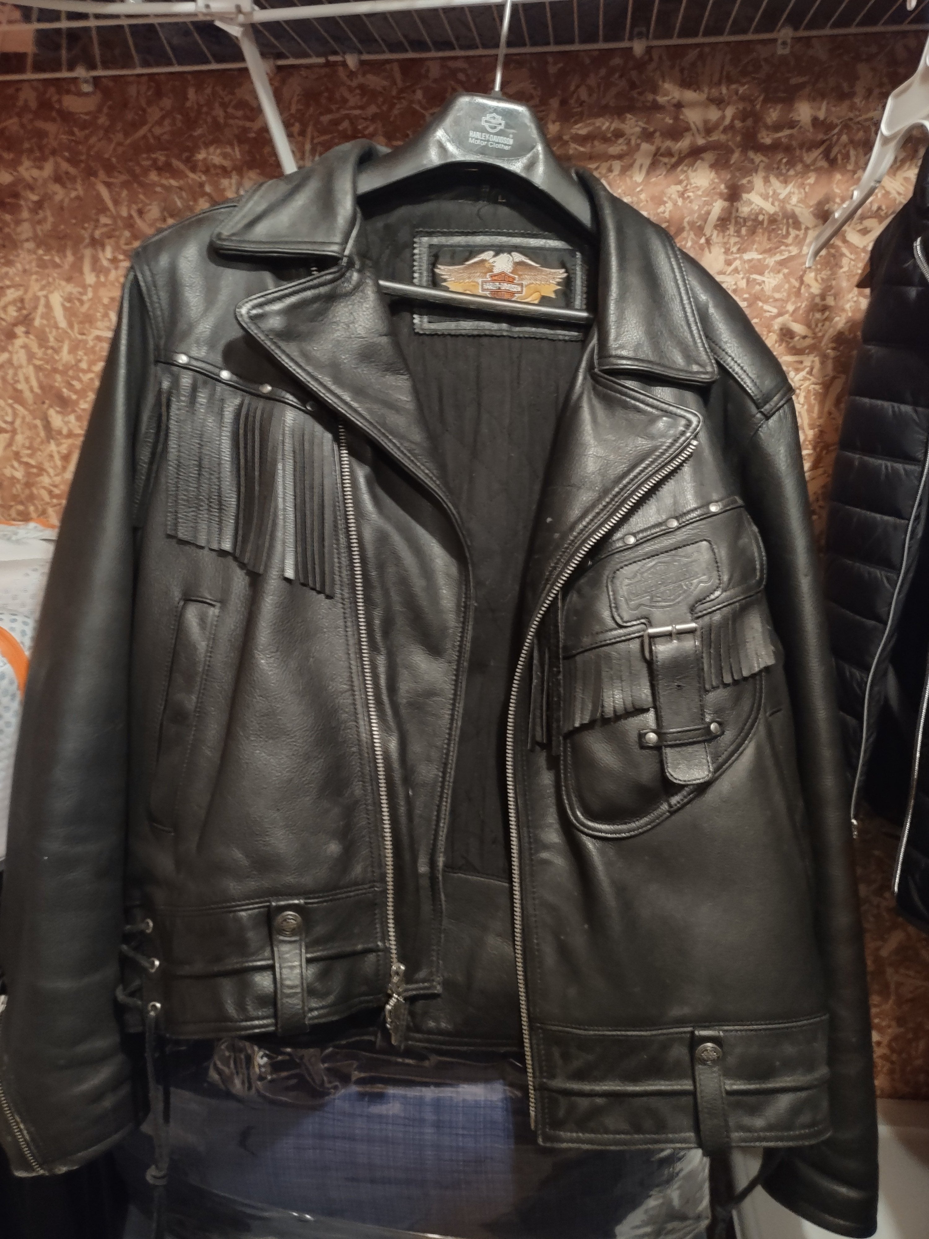 Trying to identify the year of my Harley-Davidson jacket